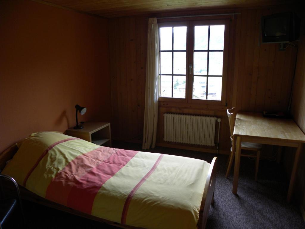 Hotel Restaurant Walliser Sonne Reckingen Номер фото